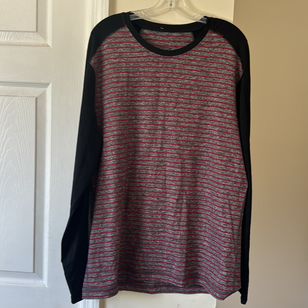 Lululemon Surge warm crew shirt - Picture 4 of 8